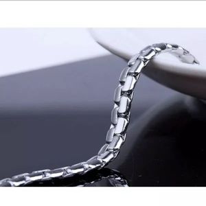 22" STAINLESS STEEL 4mm chain necklace